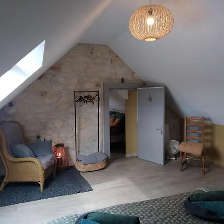 Charmant Gite A La Ferme Avec Jardin Clos, Terrasse, Poele A Bois Et Equipements Complets - Fr-1-526-49 Holiday home
