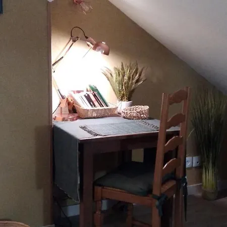Holiday home Charmant Gite A La Ferme Avec Jardin Clos, Terrasse, Poele A Bois Et Equipements Complets - Fr-1-526-49 Villers-Saint-Paul